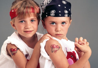 Illustration for article titled Olsen Twins who did work of one baby sued by intern who did work of three